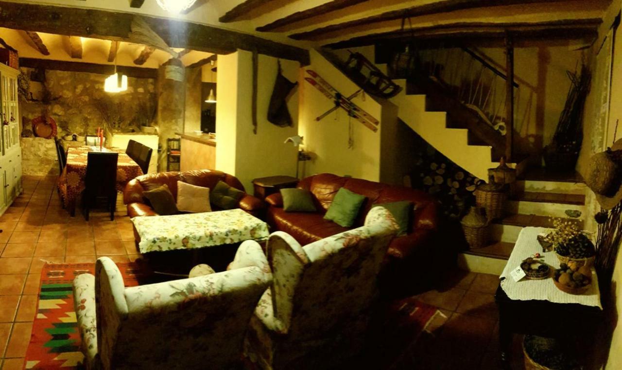 Villa Casa Francisco Teruel à Cascante del Rio Extérieur photo